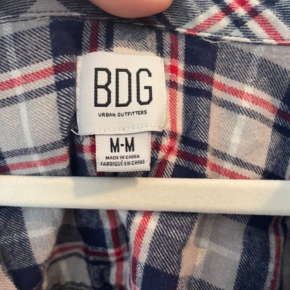 Cropped Flannel - Picture 3 of 3